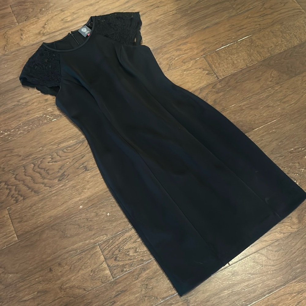 Vince Camuto little Black Dress size 6